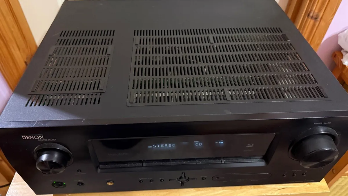 Denon AV SURROUND RECEIVER AVR-1910 - Image 3
