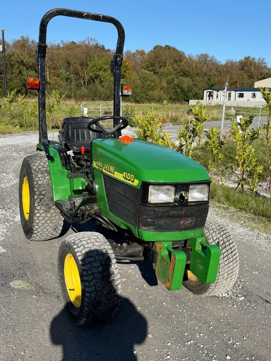 John Deere 4100 - Image 3