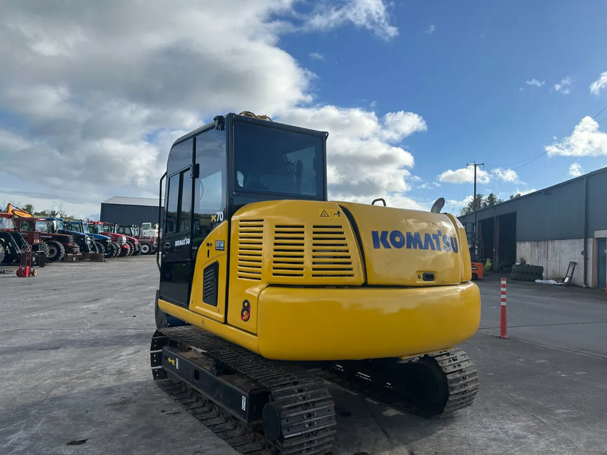 2017 Komatsu PC 70-8 - Image 3