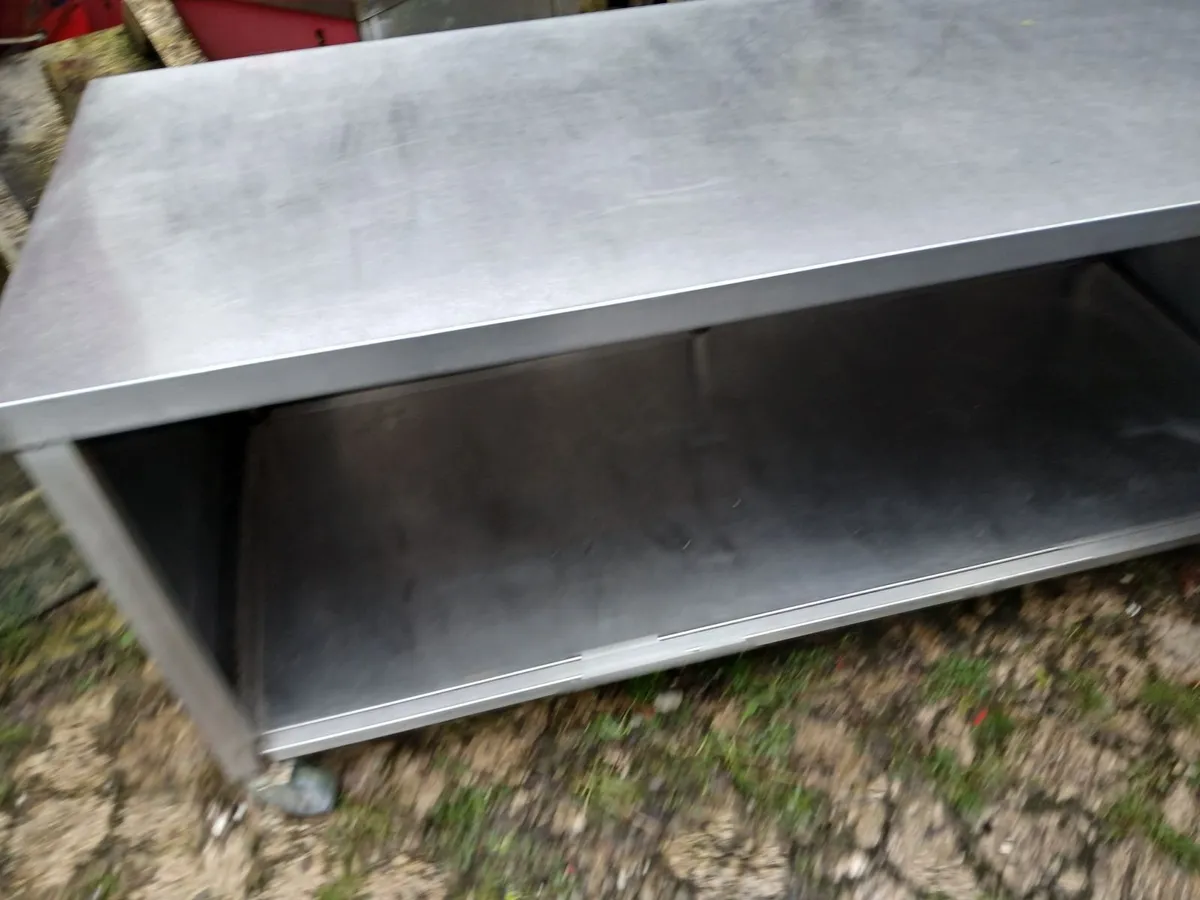 Staneless steel cabbinet bakers table on wheels - Image 2