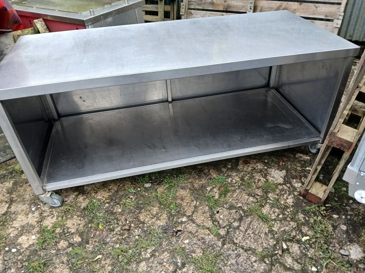 Staneless steel cabbinet bakers table on wheels - Image 4