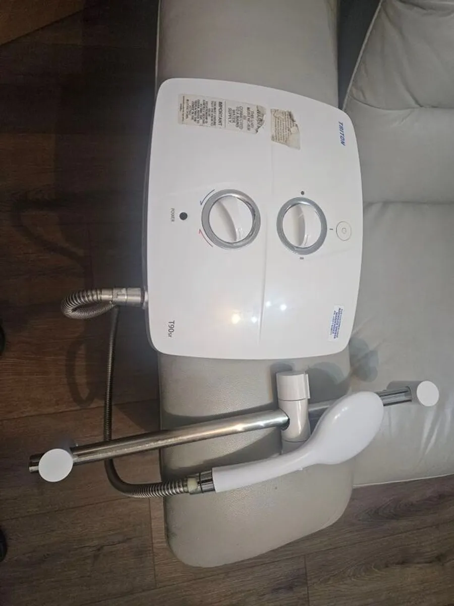 Triton T90sr - Image 1