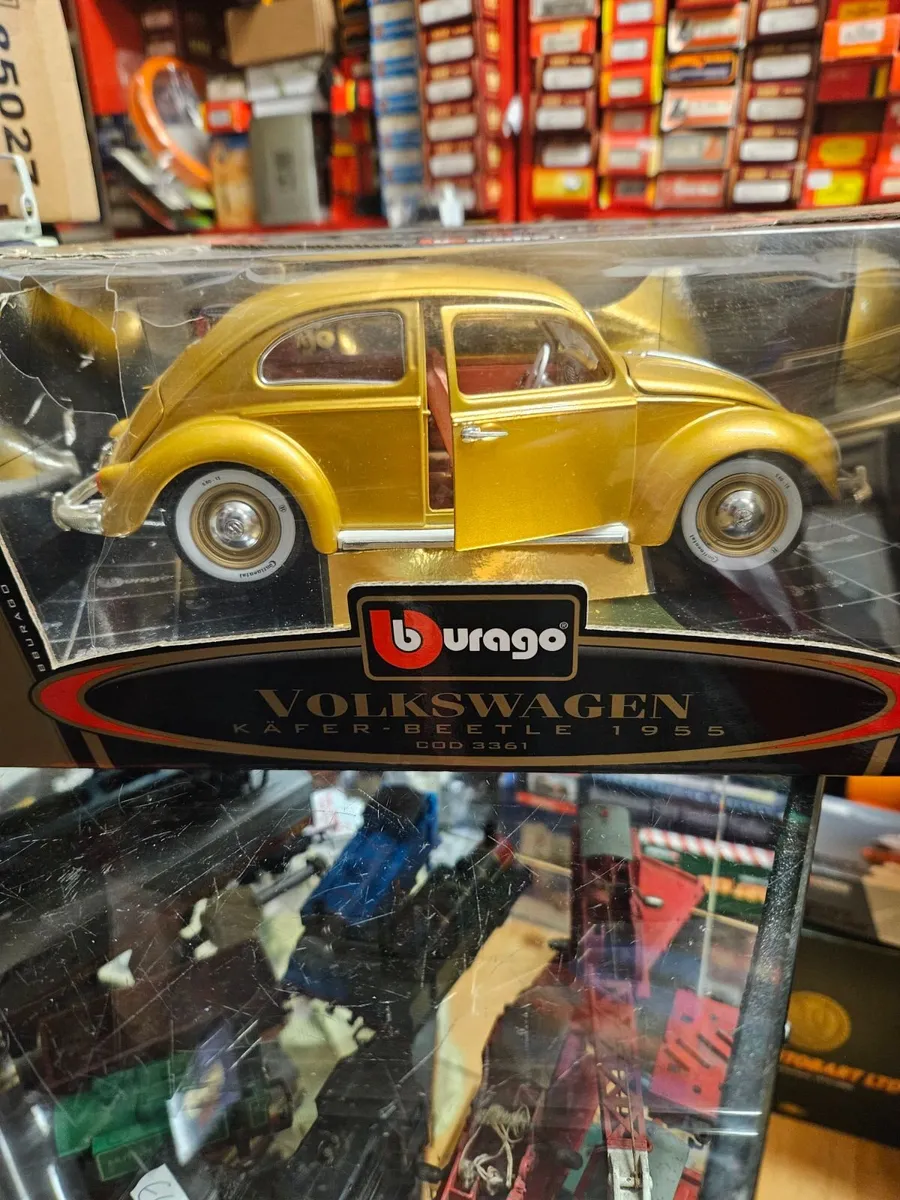 Corgi Burago VW Beetle 1.18 - Image 2