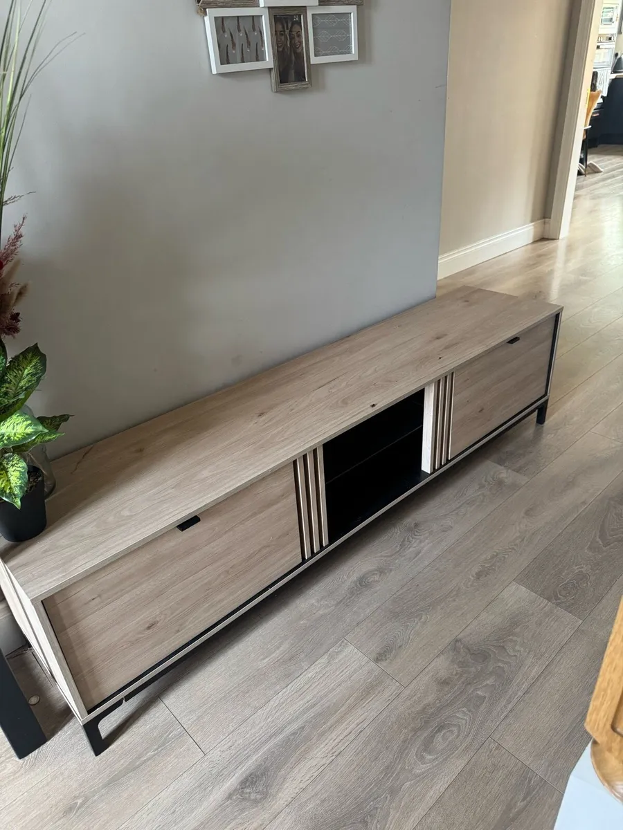 TV Stand - Image 2