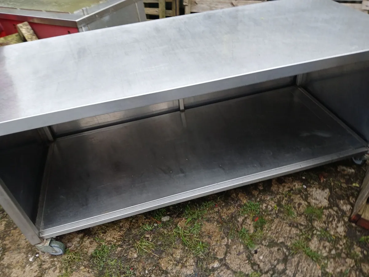 Staneless steel cabbinet..work bench delivered - Image 4