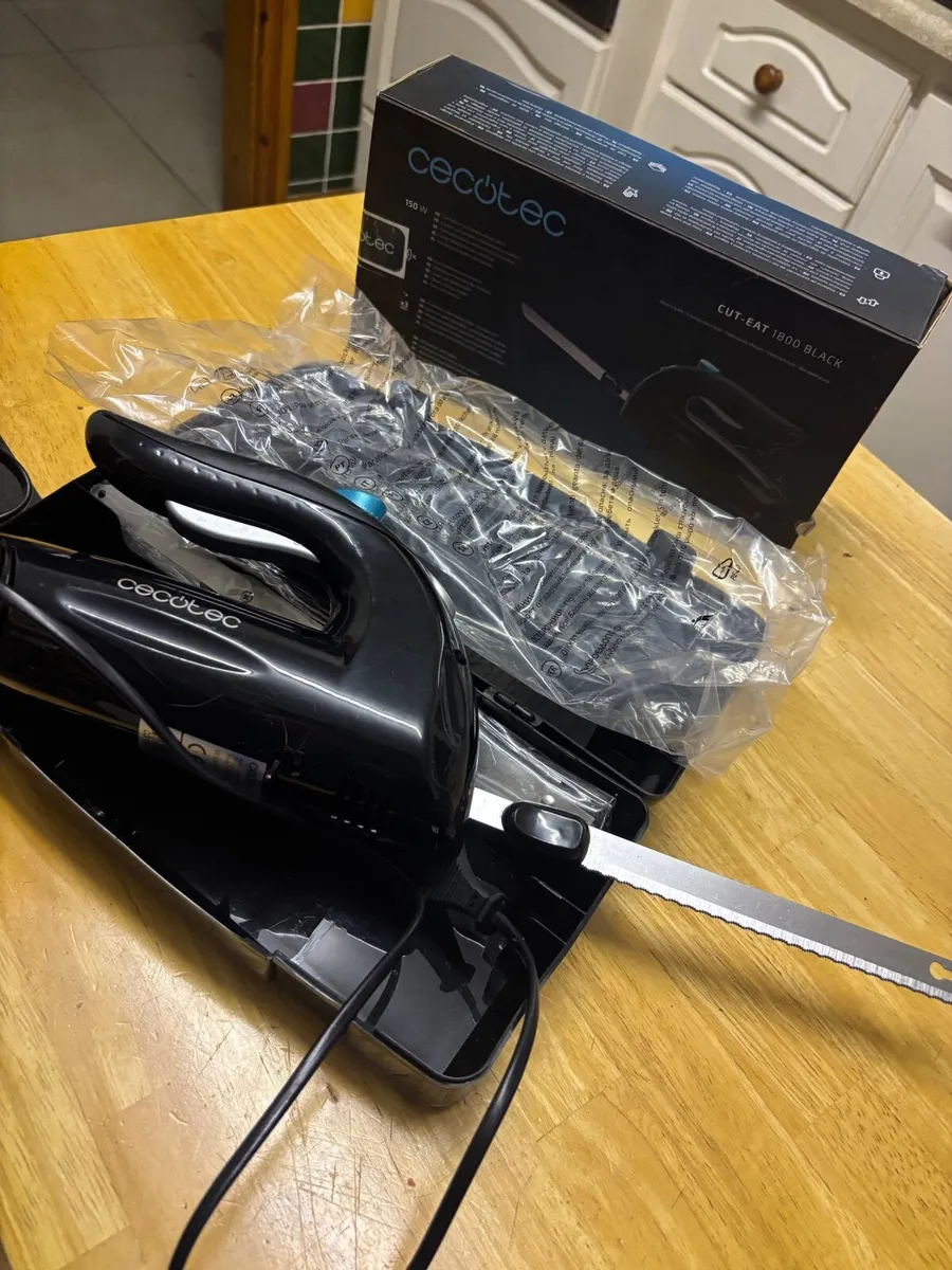 Electric knife - Image 1