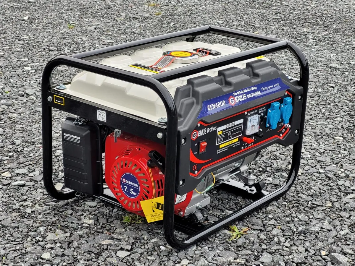 Professional Silent 7.5 HP Petrol Generator 2.5KW - Image 4