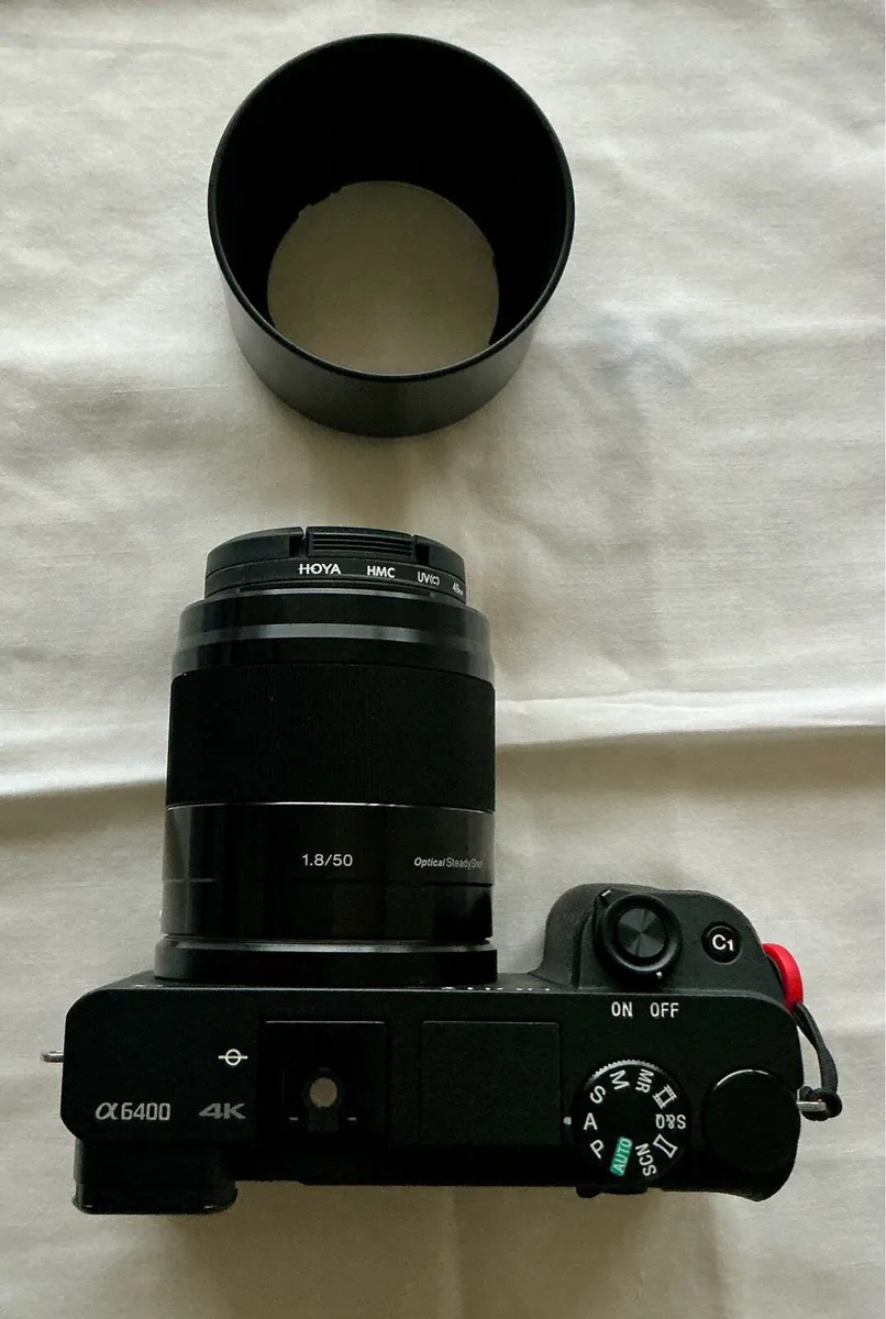 Sony A6400 Camera + Sony 50mm f/1.8 OSS Lense - Image 3