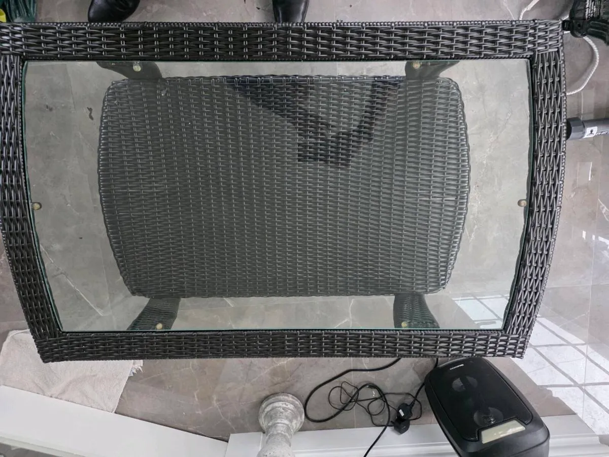 Rattan Garden furniture - Image 3