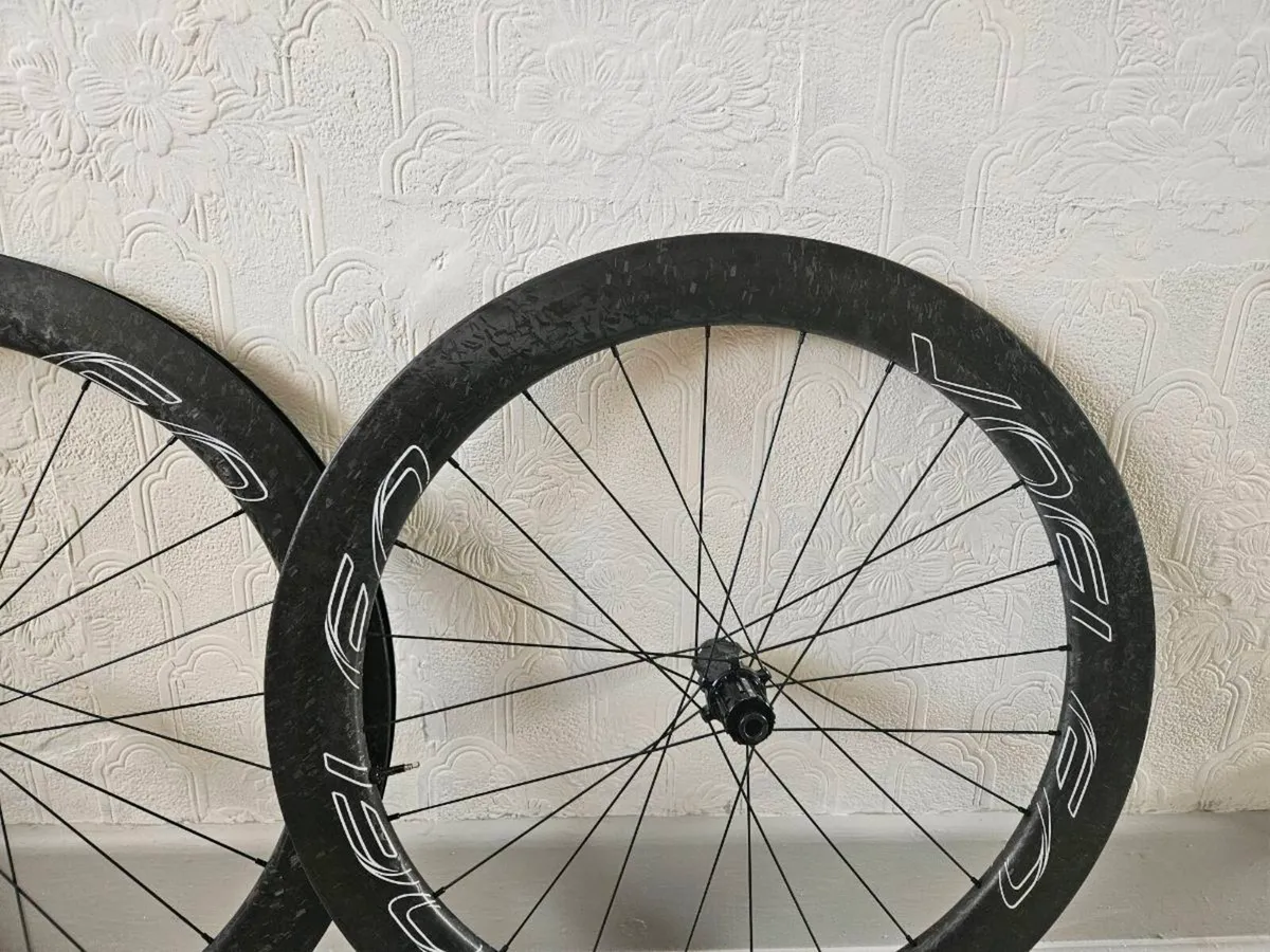 Carbon wheelset - Image 2