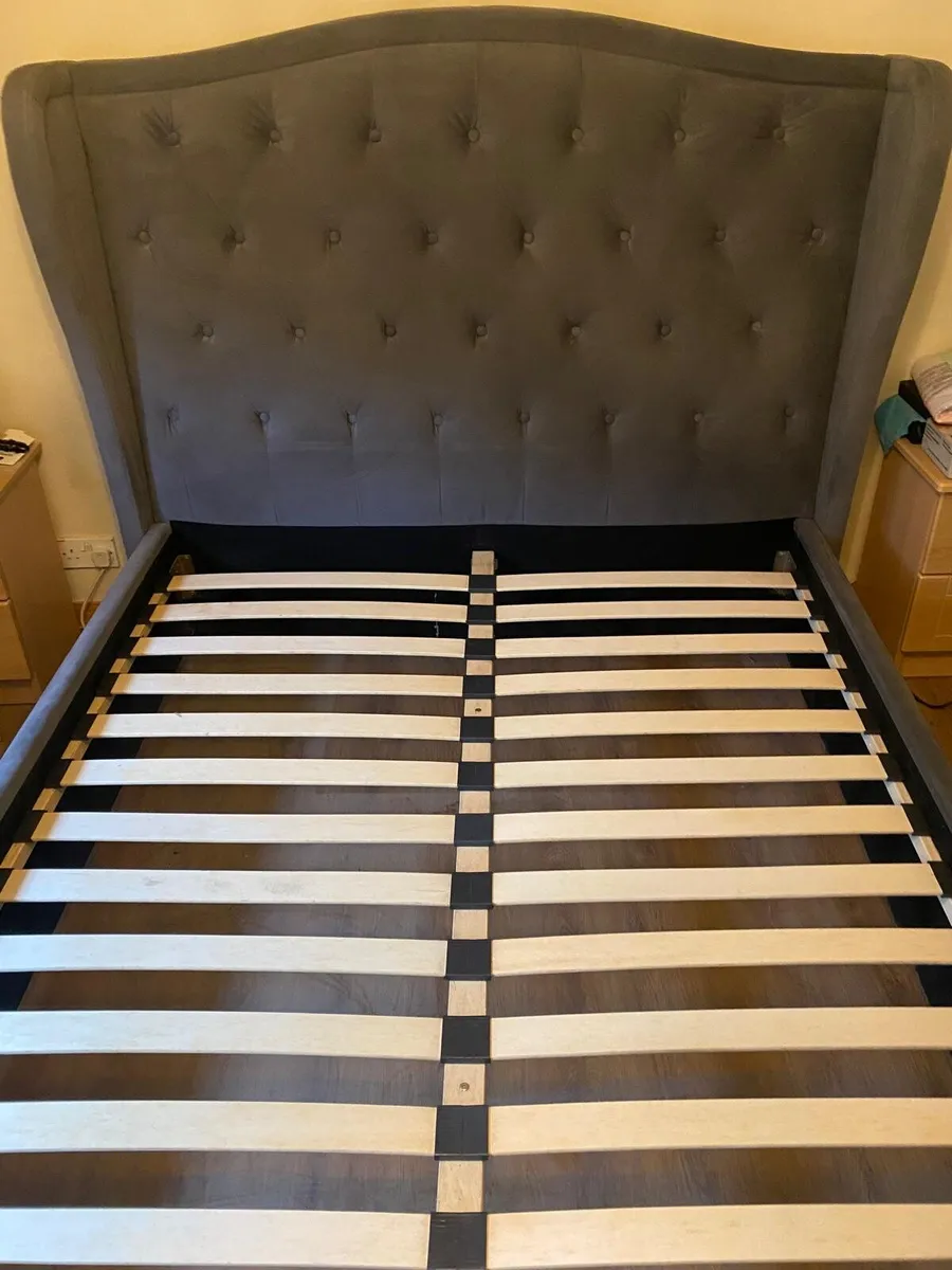 Five Foot Bed - Image 1