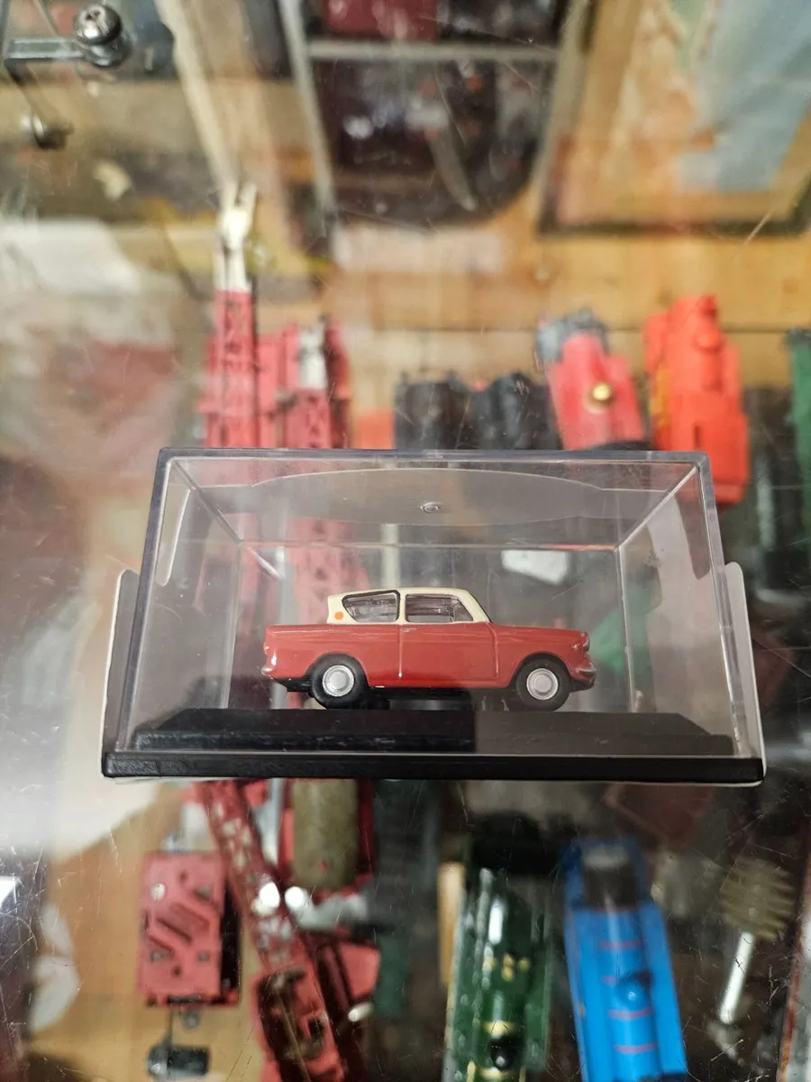 Corgi Oxford Ford Anglia