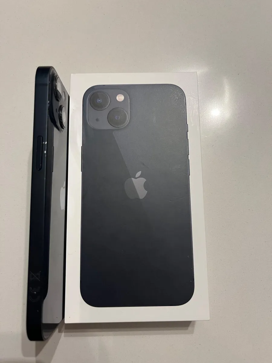 iPhone 13 - Unlocked - 128gb - Image 4