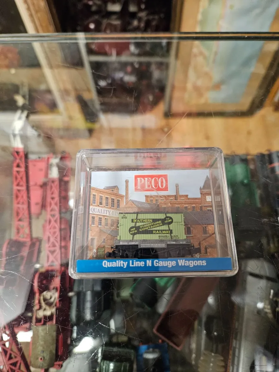 Hornby Peco N Gauge Wagon