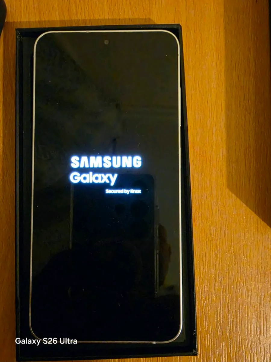 Phone - Image 1