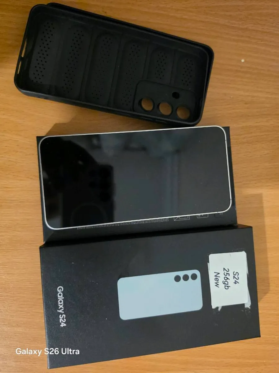 Phone - Image 2