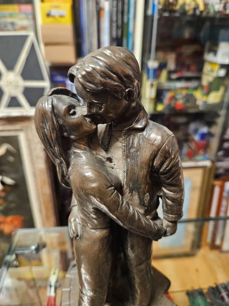 Jeanne Rynhart I Love You Figures - Image 4