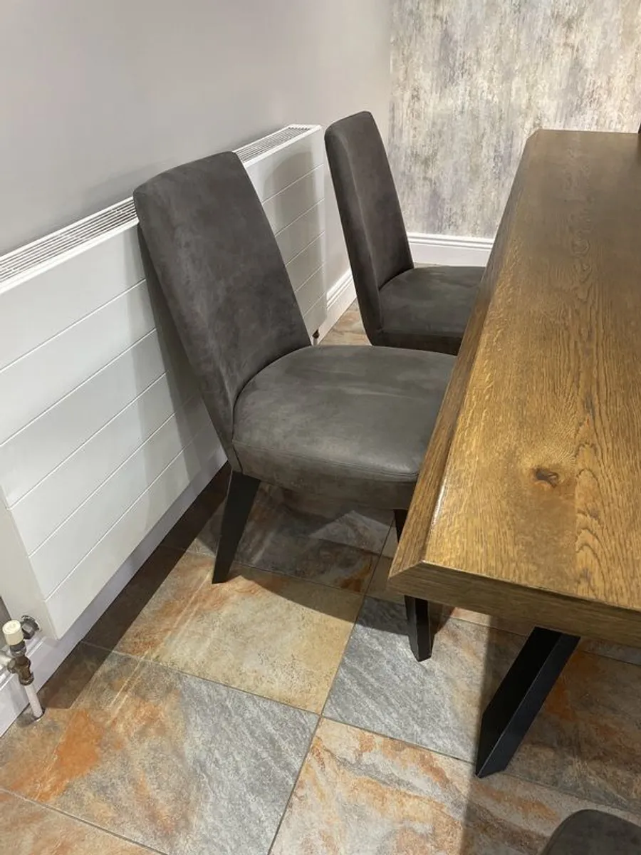 dinning table - Image 3