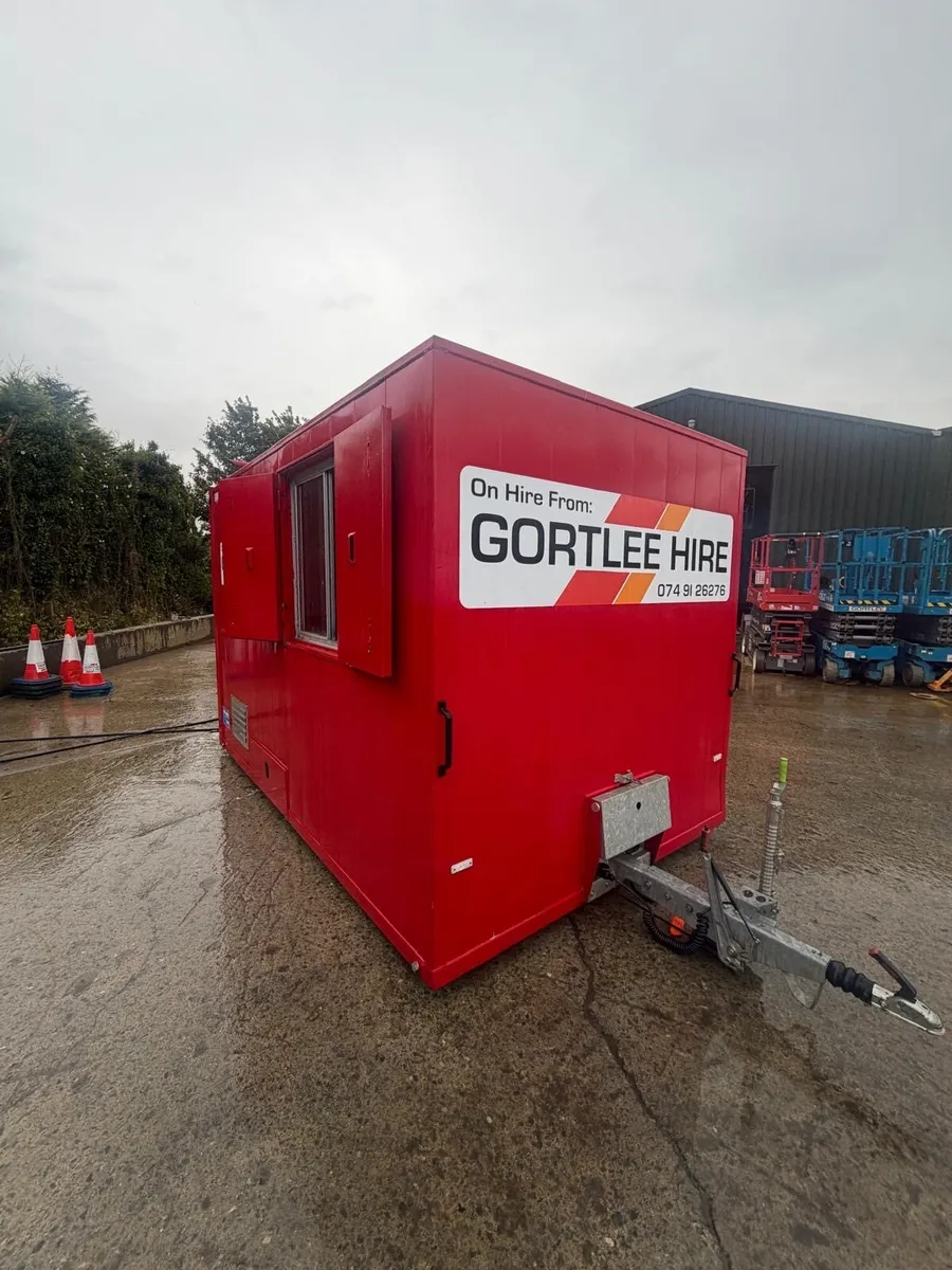 7 Man Mobile Welfare Unit - Image 3