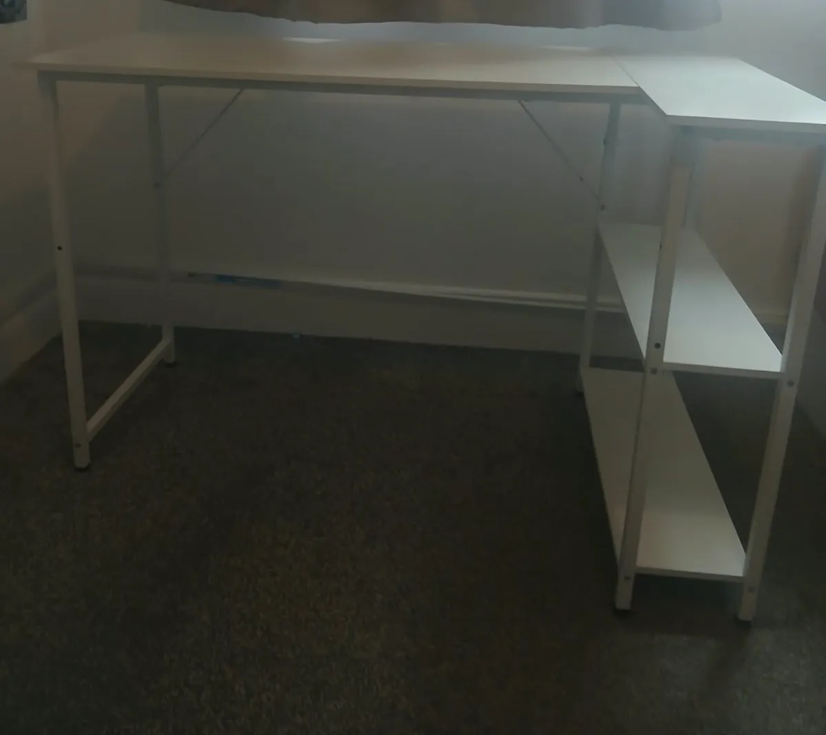 Bedroom study desk. - Image 2