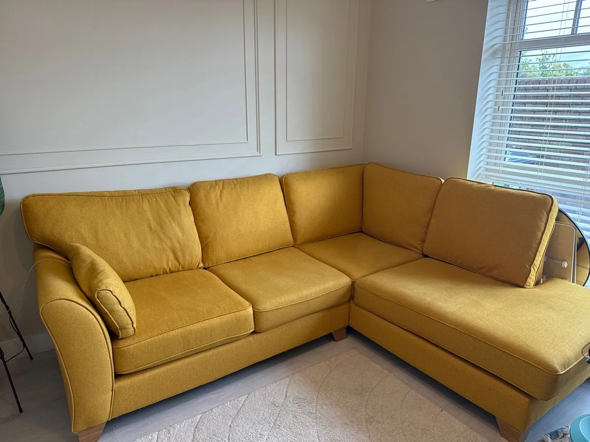 Harvey Norman Shannon Corner Sofa - Like new - Image 1