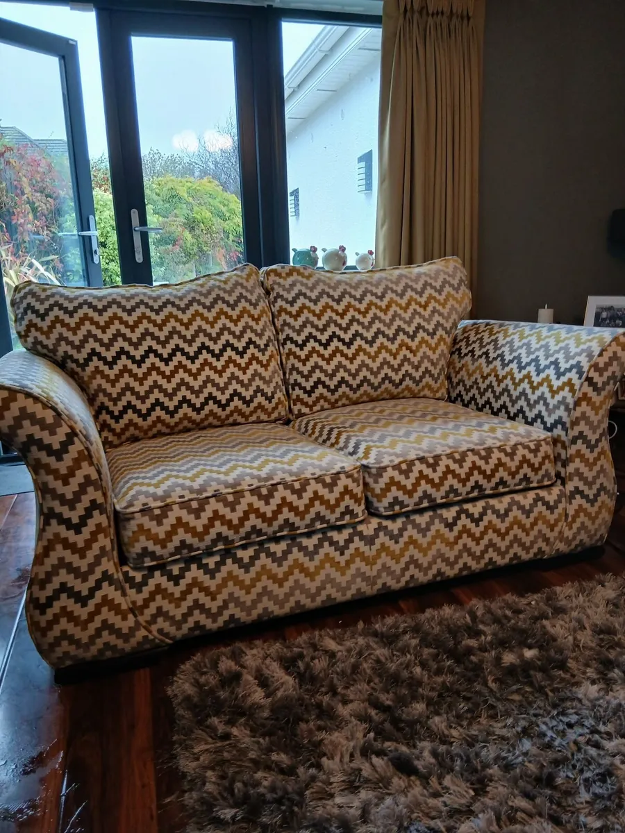 3 piece suite - Image 1