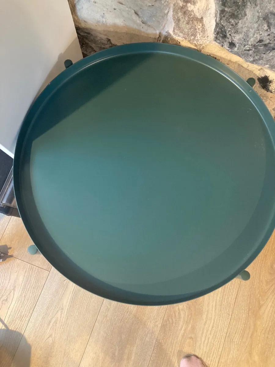2x tray table (coffee table/ side/ end table) - Image 1
