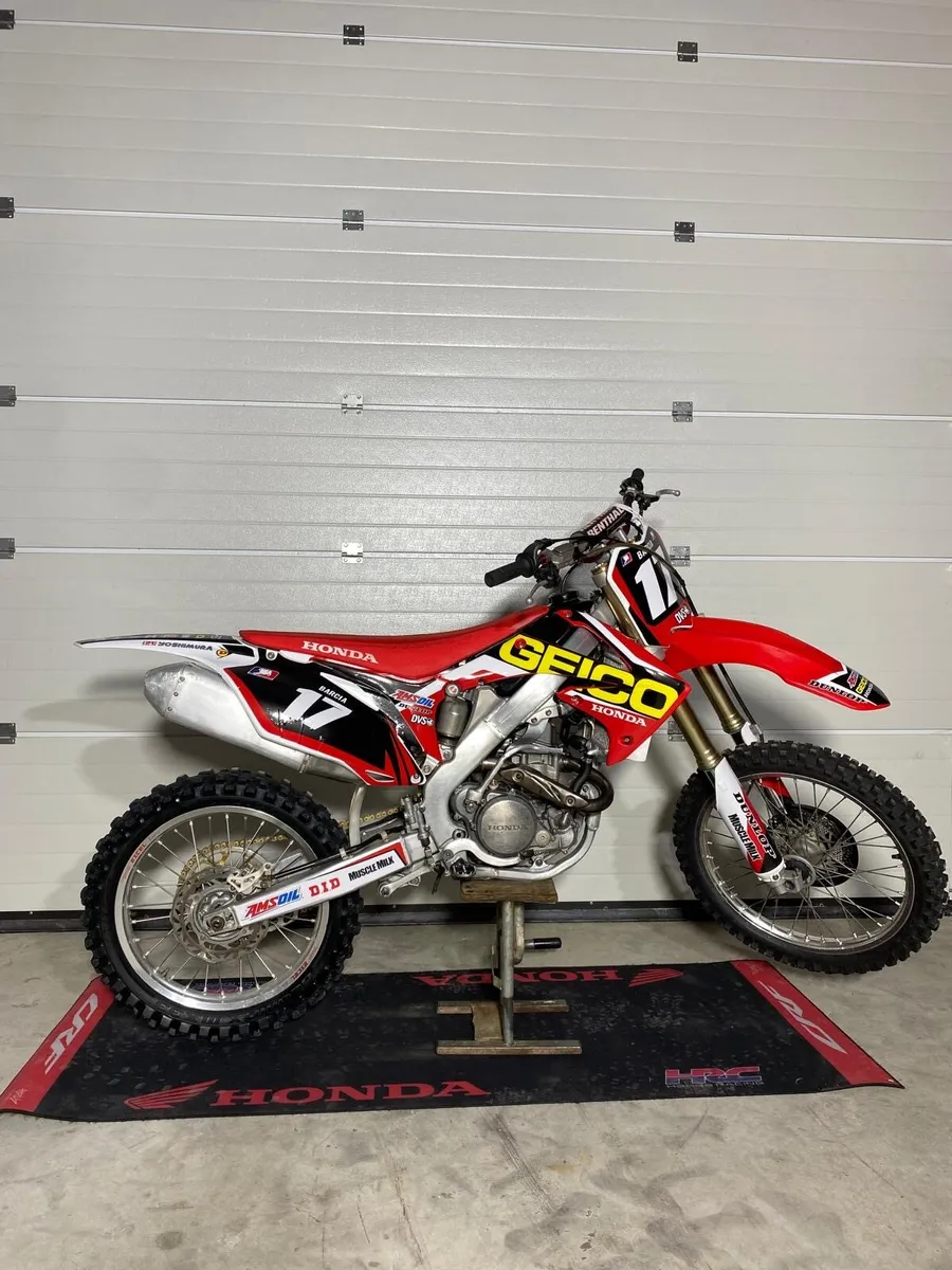 Honda CRF 250R 2012 Fuel Injected - Image 1