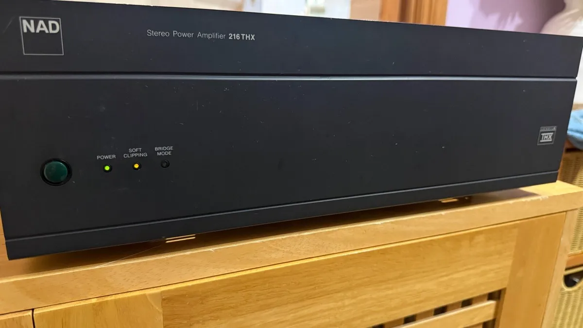 NAD 216 THX Power Amplifier - Image 1