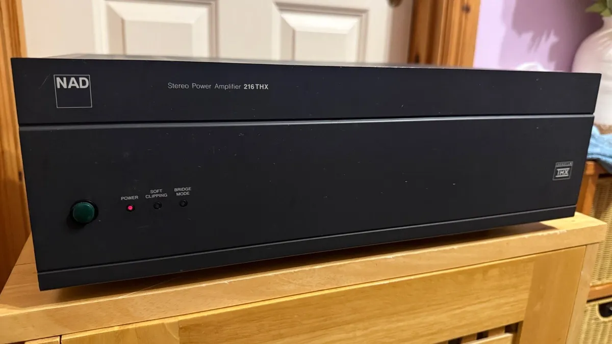 NAD 216 THX Power Amplifier - Image 2