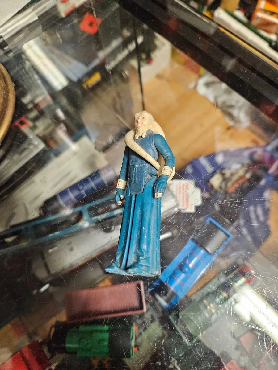 Vintage Star Wars Figure