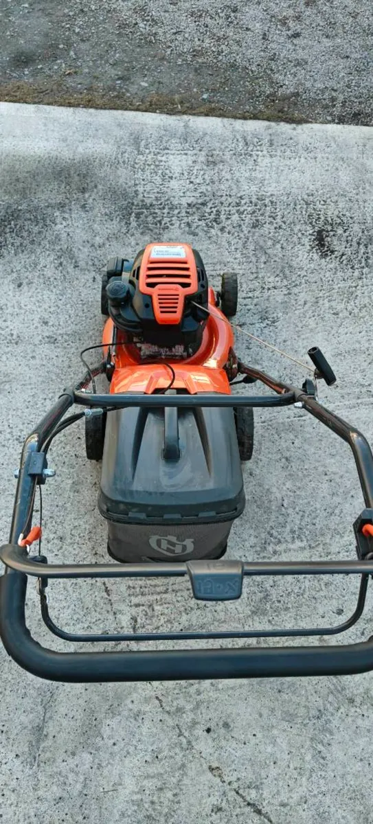 Husqvarna self propelled lawnmower - Image 3