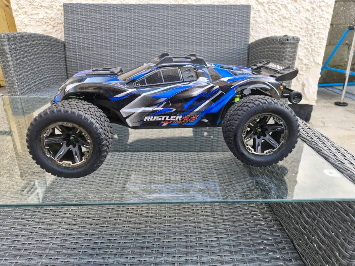 Traxxas rustler 4x4 ultimate - Image 3