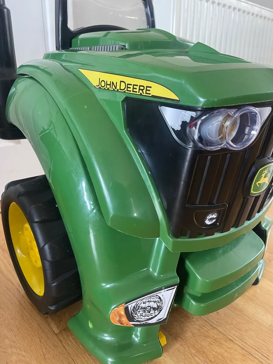 John Deere engine toy - Image 4