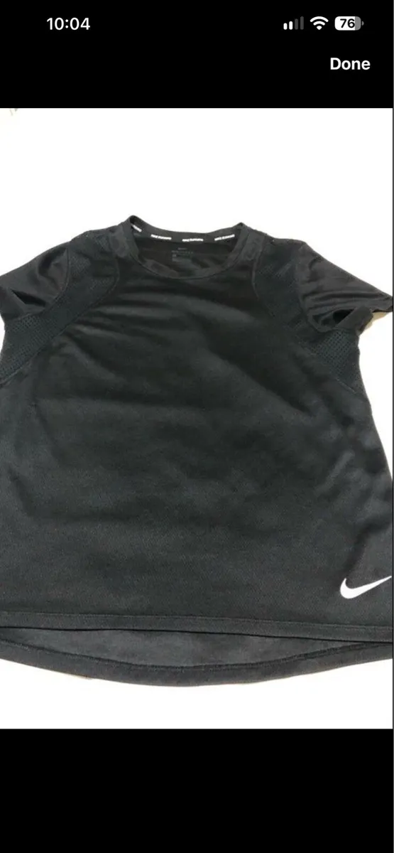 Mens Nike teeshirt size M €5 - Image 4
