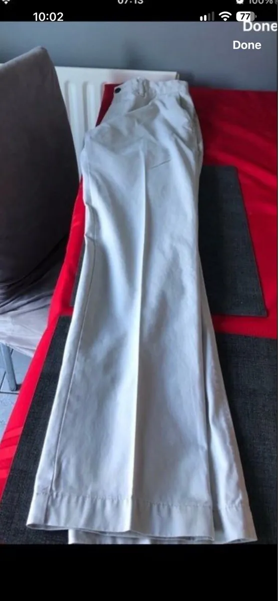 Mens M&S trousers W34” x L33” €10 - Image 1