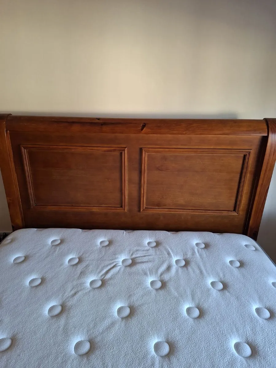 Bed - Image 3