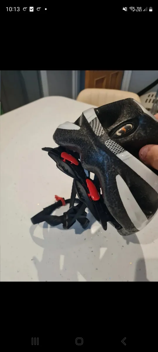Bike helmets - Image 2