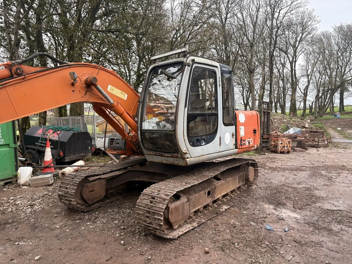 Hitachi ex120-5 - Image 1