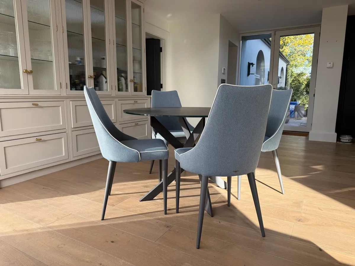 Bontempi Luxury Dining Table and 4 Chairs - Image 1