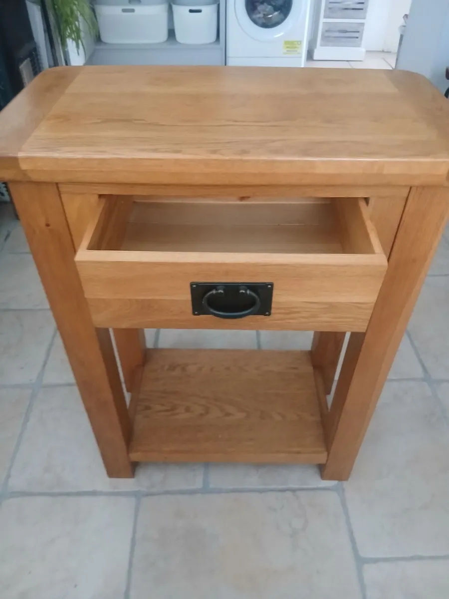 Console Table - Image 2