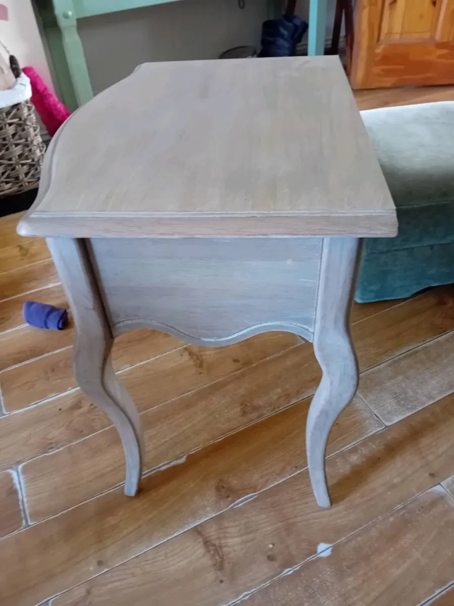 Antique lamp table - Image 3