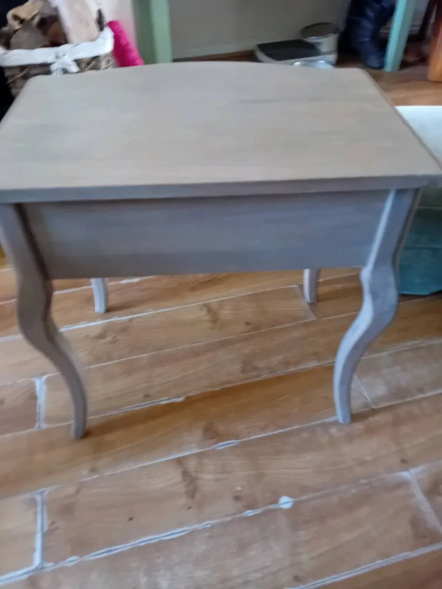Antique lamp table - Image 4