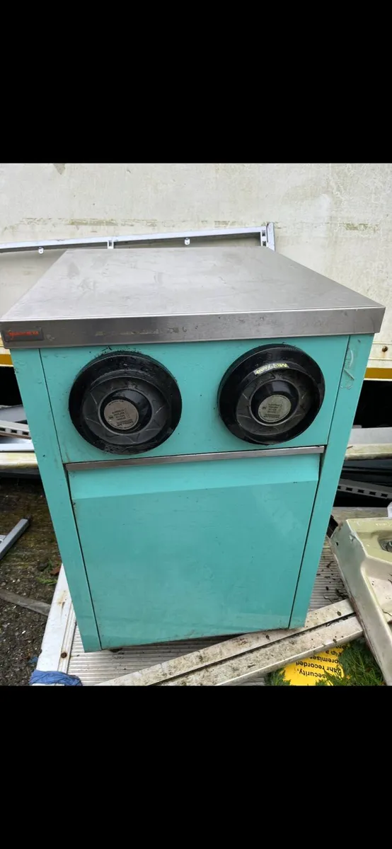 Coffee dock stand
