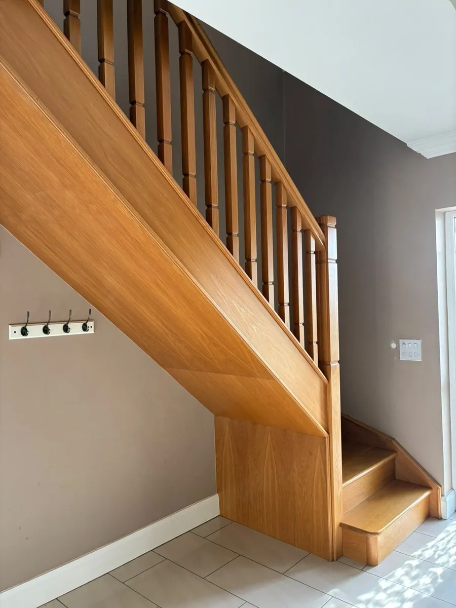 Oak Stairs - Image 2