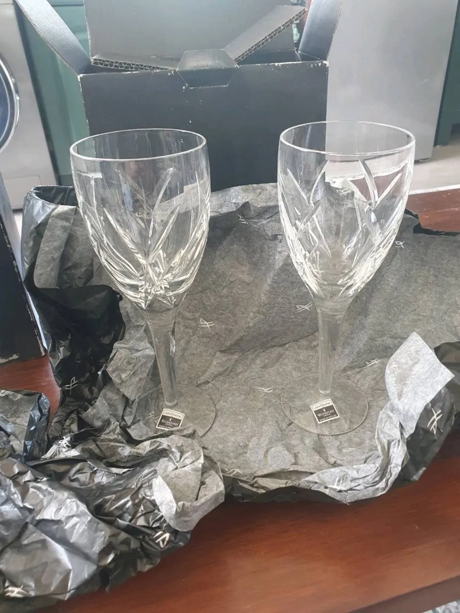 John Rocha red wine glasses - Image 3