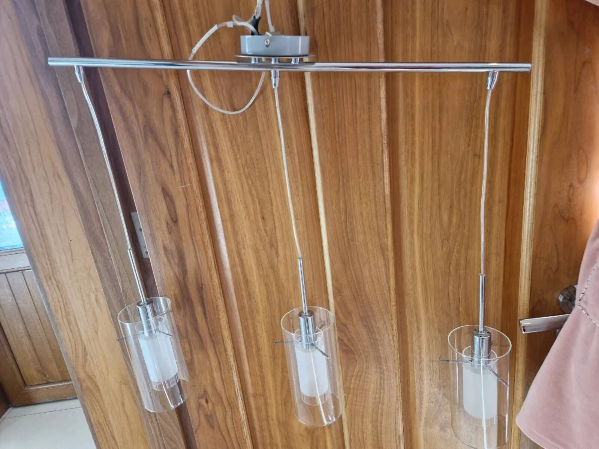 Light fitting - Image 1