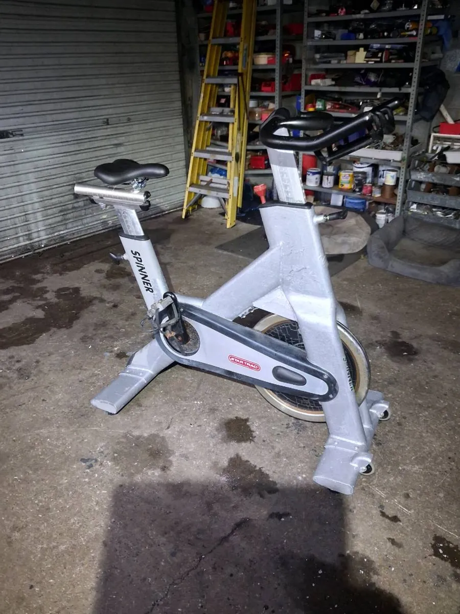 Spinning bike - Image 1