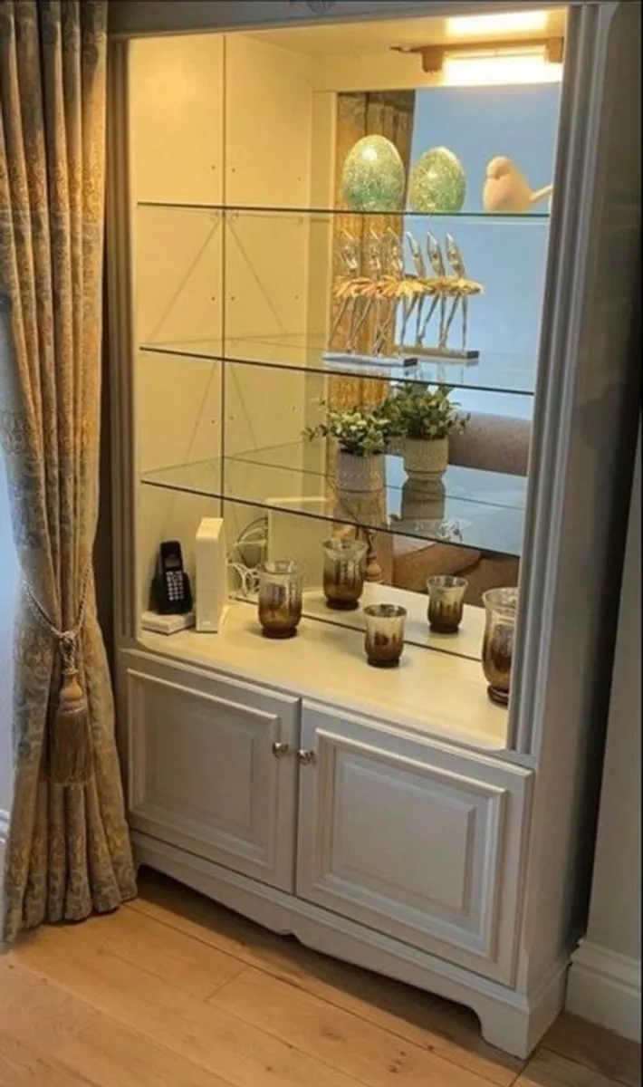 display/drinks unit - Image 2