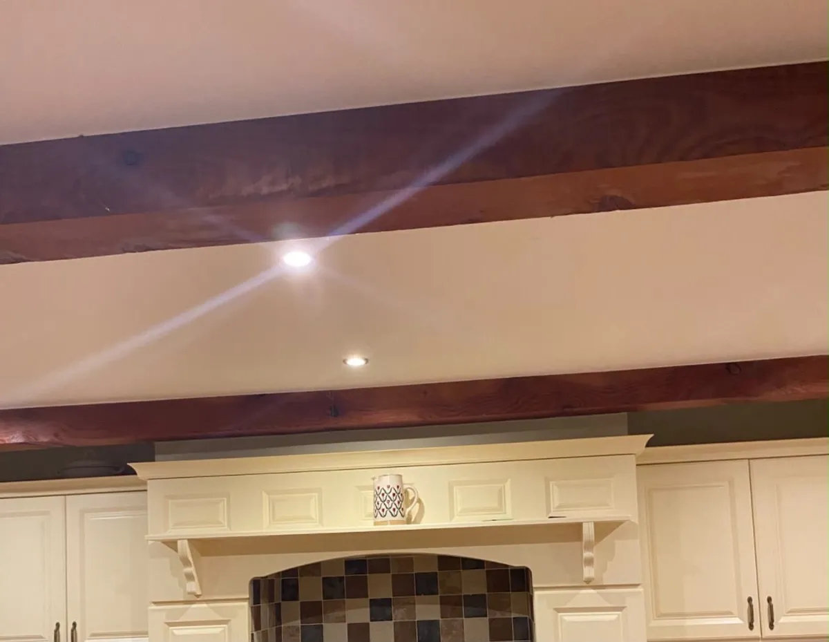Douglas fir beams. - Image 1